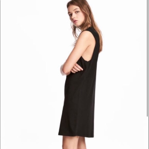 H&M Dresses & Skirts - H&M Basics | Black Sleeveless Jersey Cinched Dress